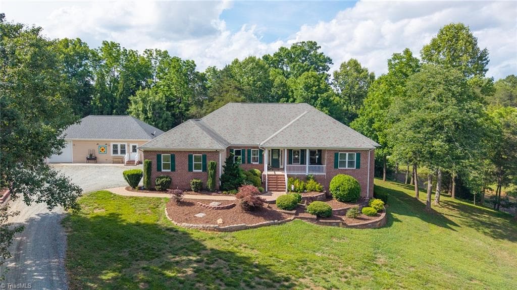 2648 Millbrook Drive, Haw River NC 27258