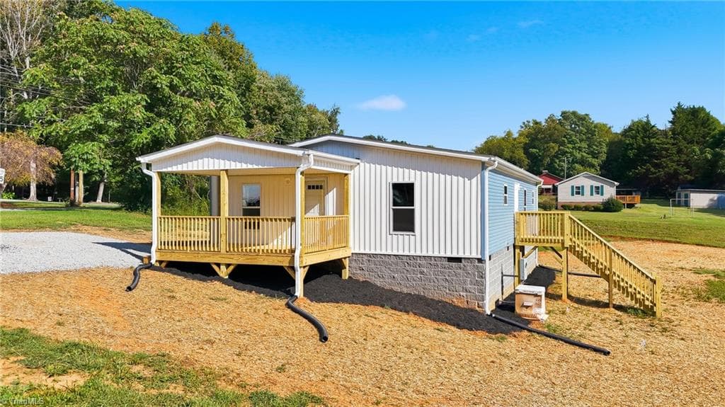 Manufactured Home at 103 Maple Glen Court, State Road NC 28676, State Road, photo 9 of 90