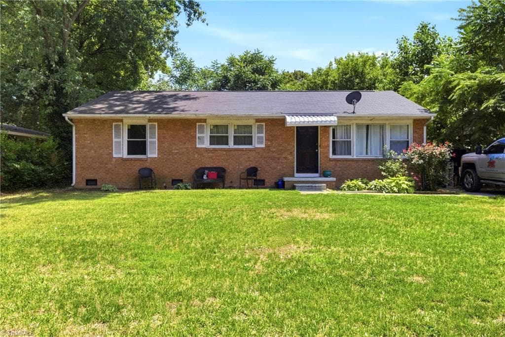 1608 E Cone Boulevard, Greensboro NC 27405