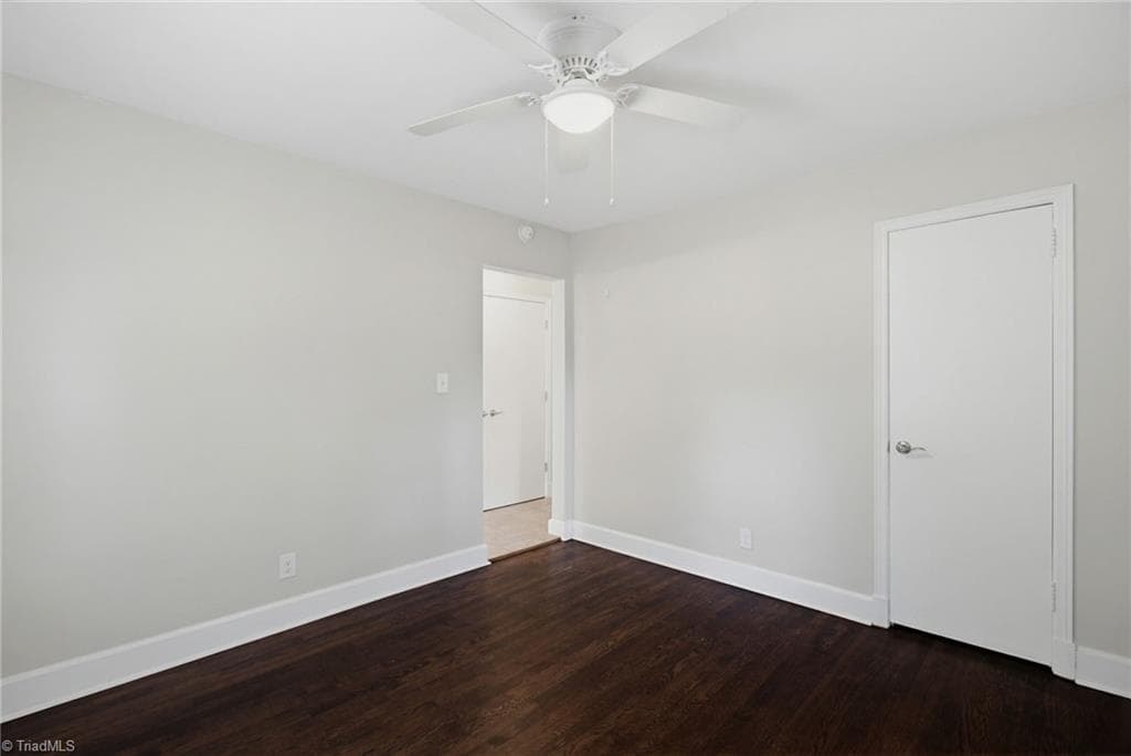 Stick/Site Built at 319 Dogwood Circle, High Point NC 27260, photo 17 of 30
