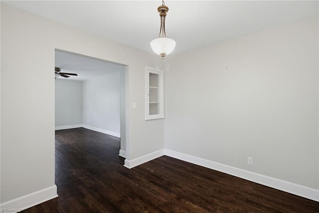 Stick/Site Built at 319 Dogwood Circle, High Point NC 27260, photo 7 of 30
