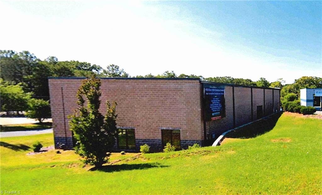 712 E Dixie Drive, Asheboro NC 27203