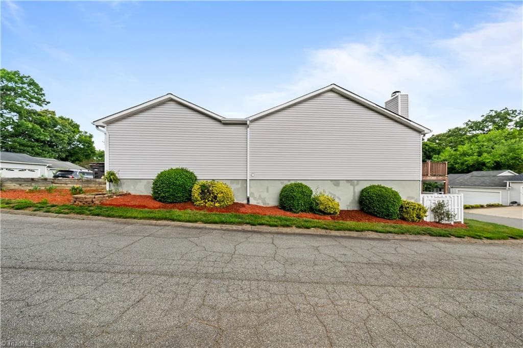 Stick/Site Built at 511 Westpark Circle, Winston-Salem NC 27103, photo 49 of 50
