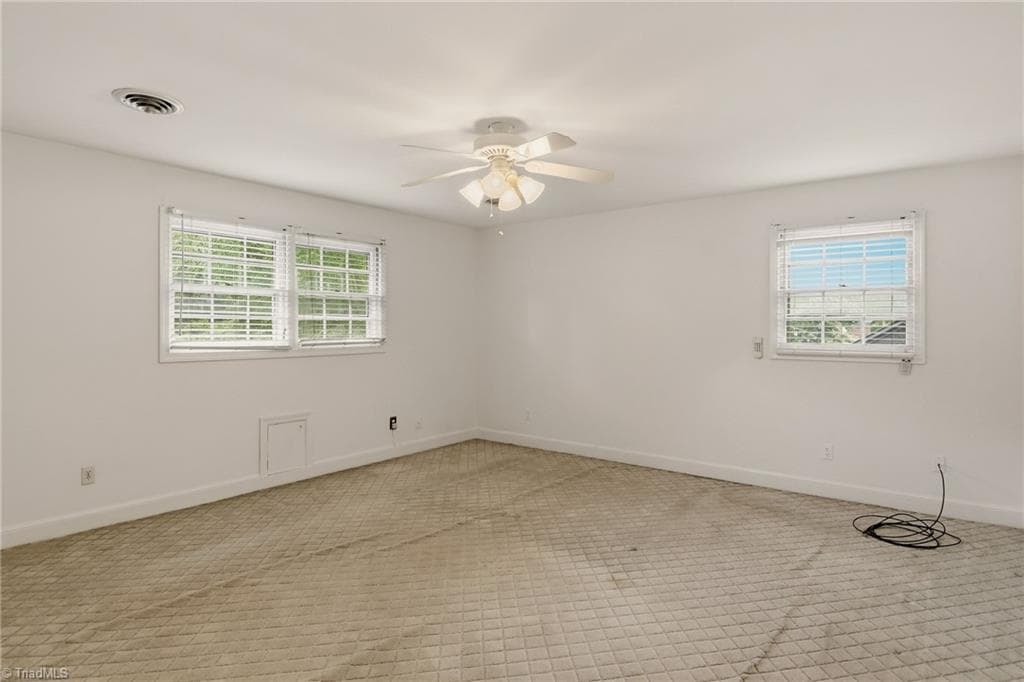 Stick/Site Built at 612 Hertford Road, Winston-Salem NC 27104, Winston-Salem, photo 27 of 48