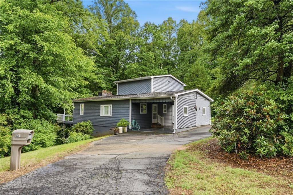 4701 New Walkertown Road, Walkertown NC 27051