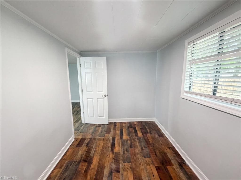 Stick/Site Built at 305 Woodbury Street, High Point NC 27260, photo 13 of 18