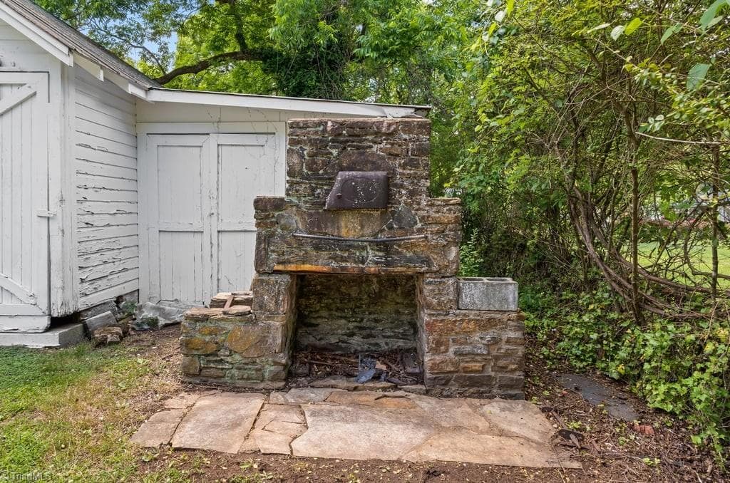 Stick/Site Built at 8066 Broad Street, Rural Hall NC 27045, photo 43 of 47