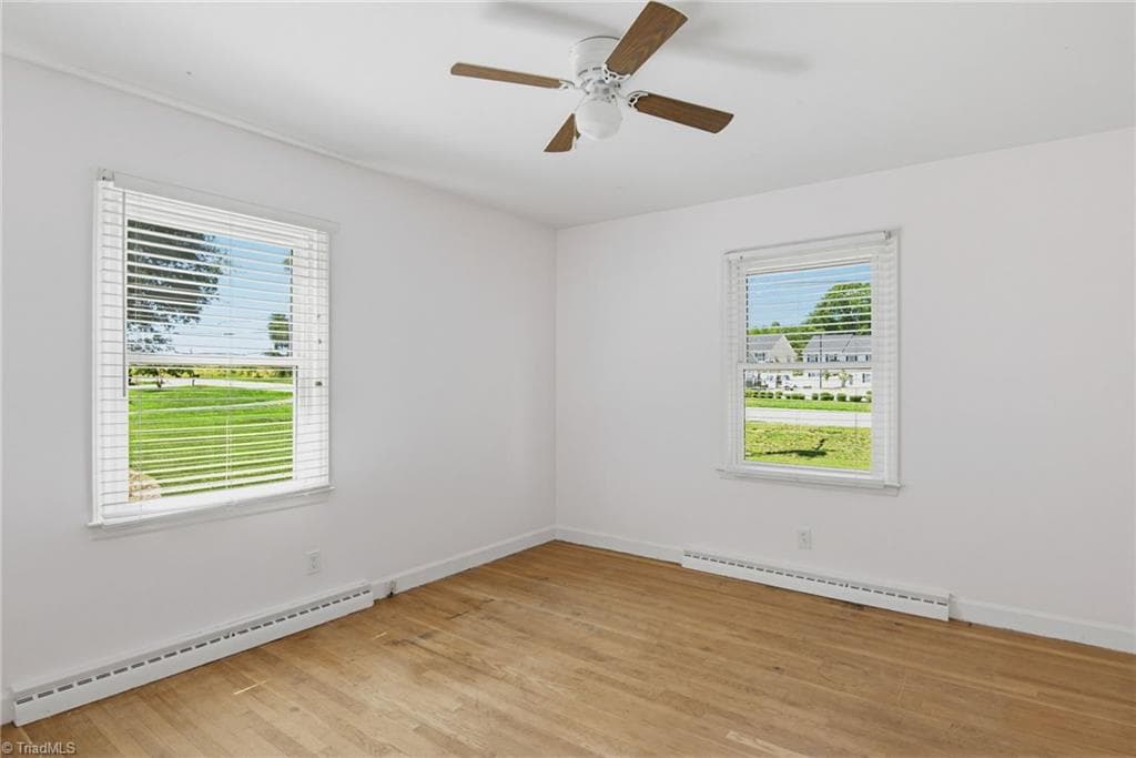 Stick/Site Built at 1132 Glennview Drive, Kernersville NC 27284, photo 16 of 33