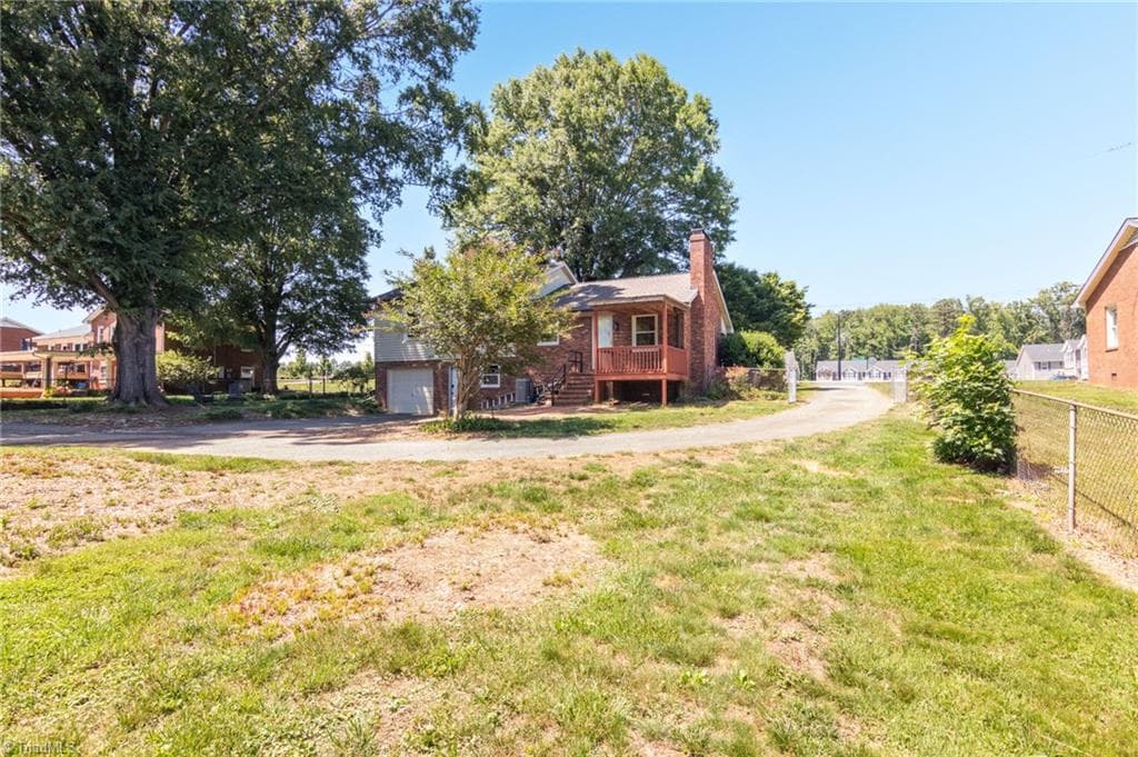 Stick/Site Built at 1132 Glennview Drive, Kernersville NC 27284, photo 28 of 33