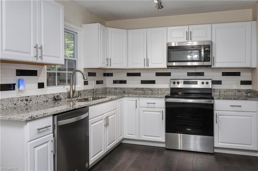 Stick/Site Built at 1346 Harvest Circle, Asheboro NC 27203, photo 10 of 36