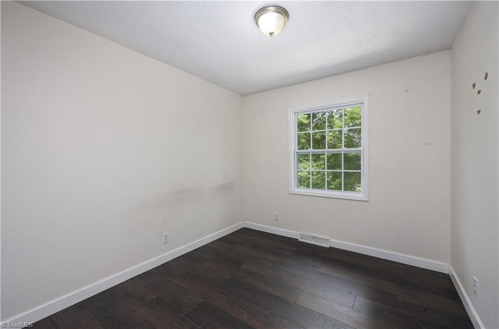 Stick/Site Built at 1346 Harvest Circle, Asheboro NC 27203, photo 19 of 36