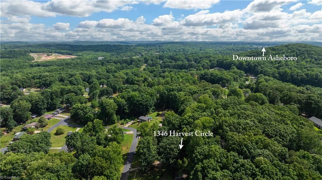 Stick/Site Built at 1346 Harvest Circle, Asheboro NC 27203, photo 31 of 36