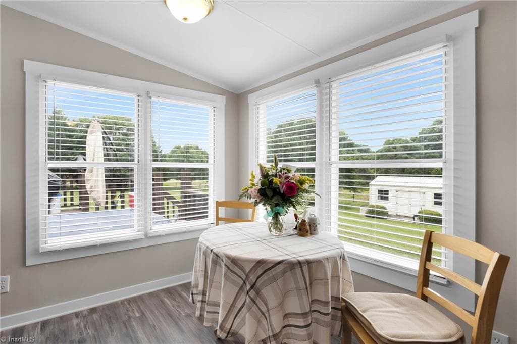 Manufactured Home at 1677 Jennings Road, Olin NC 28660, photo 17 of 25