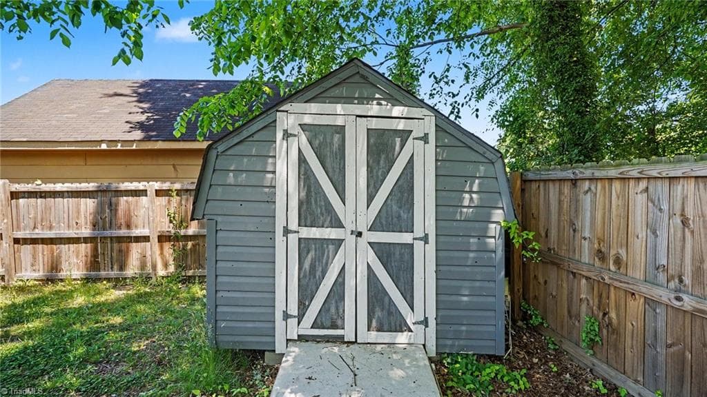 Stick/Site Built at 501 Apple Street, Burlington NC 27217, Burlington, photo 33 of 34