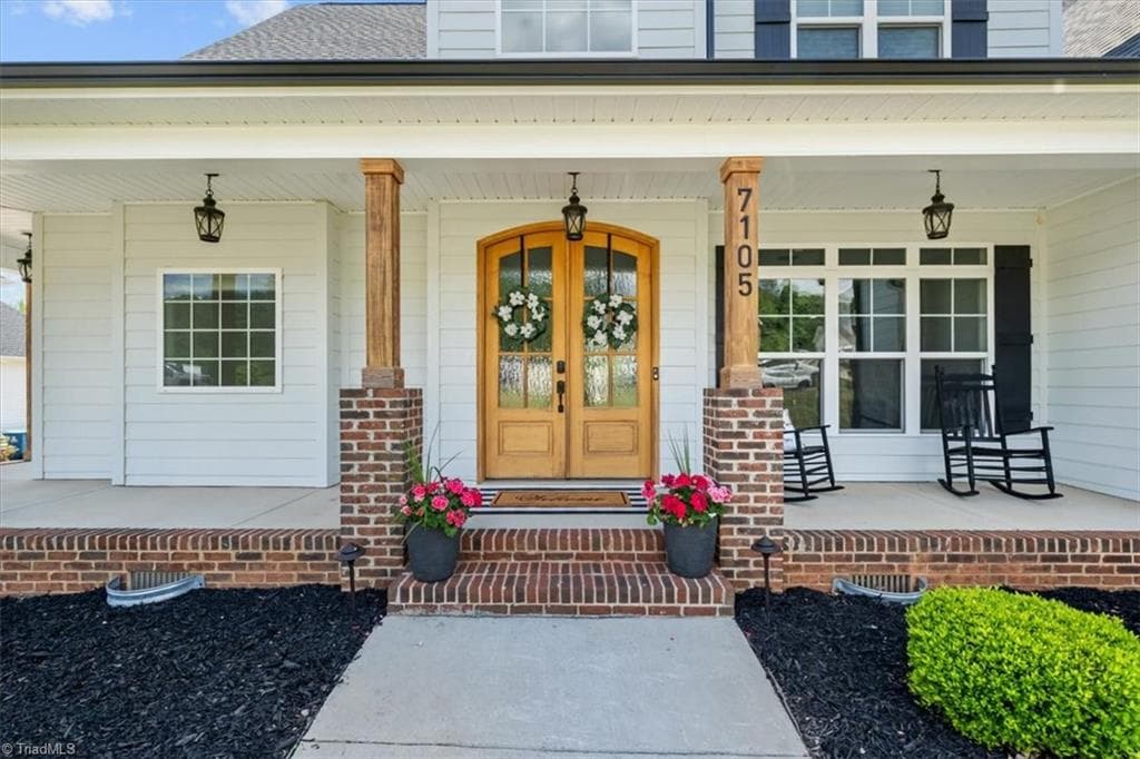 Stick/Site Built at 7105 Rae Farms Way, Greensboro NC 27455, photo 5 of 36