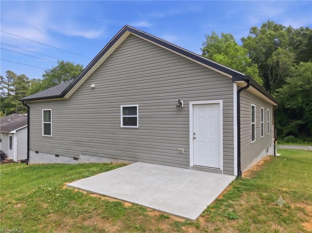 Stick/Site Built at 1467 Pollard Avenue, Burlington NC 27217, Burlington, photo 23 of 26