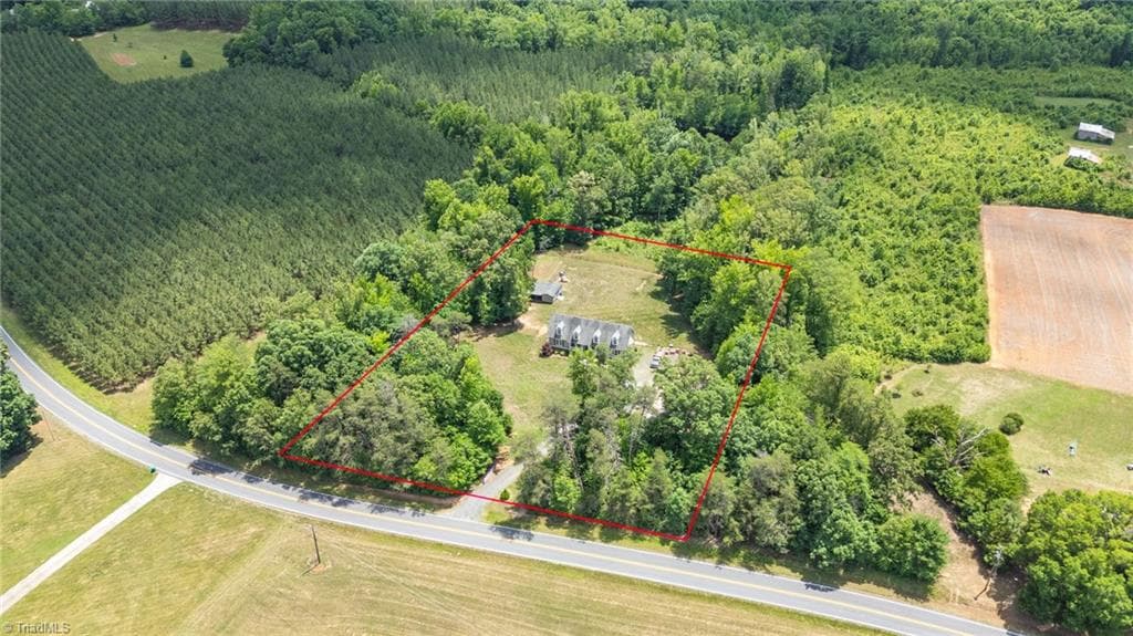 Modular at 1616 Iron Works Road, Reidsville NC 27320, photo 47 of 50