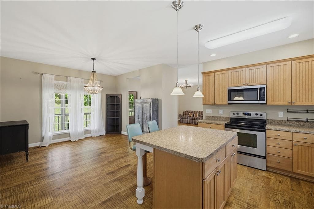 Modular at 1616 Iron Works Road, Reidsville NC 27320, photo 12 of 50