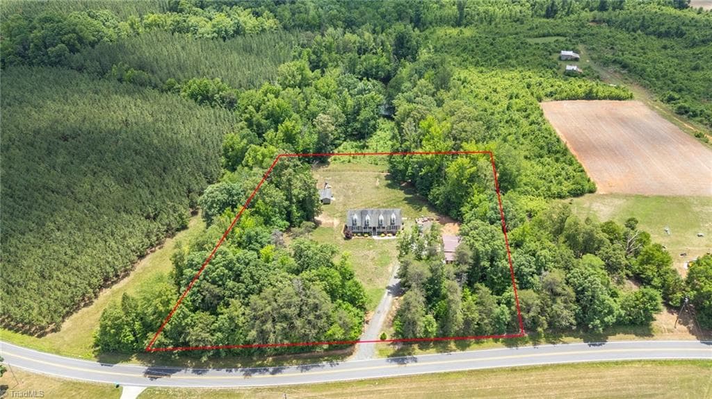 Modular at 1616 Iron Works Road, Reidsville NC 27320, photo 45 of 50
