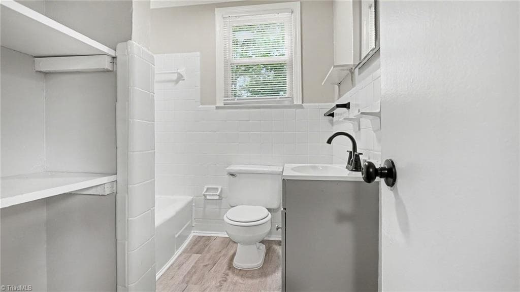 Stick/Site Built at 532 Cranbrook Street, Greensboro NC 27407, photo 24 of 31