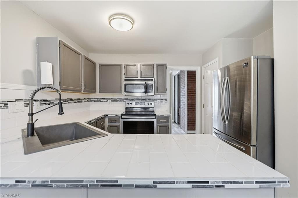 Stick/Site Built at 4032 Sherry Court, Jamestown NC 27282, Jamestown, photo 11 of 44
