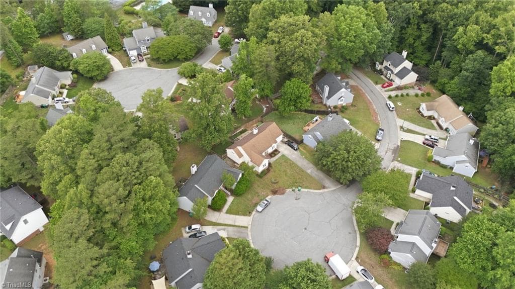 Stick/Site Built at 4032 Sherry Court, Jamestown NC 27282, Jamestown, photo 40 of 44