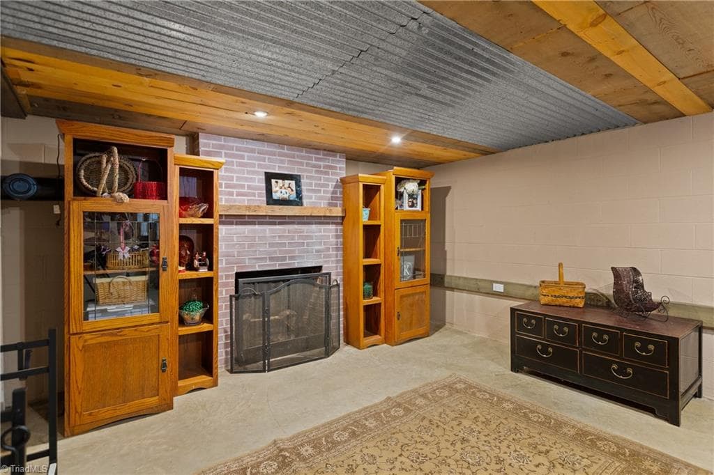 Stick/Site Built at 3836 Old Lexington Road, Winston-Salem NC 27107, Winston-Salem, photo 13 of 16
