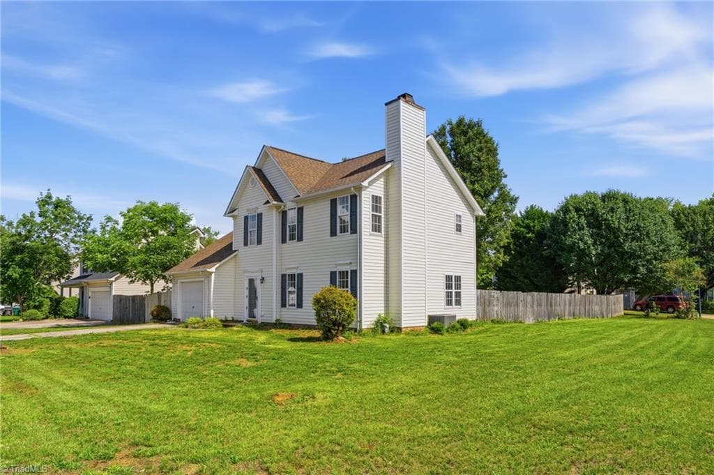 Stick/Site Built at 3650 Single Leaf Court, High Point NC 27265, photo 3 of 50