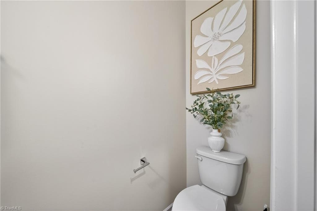 Stick/Site Built at 5141 Reedy Creek Farm Circle, Greensboro NC 27405, photo 20 of 41