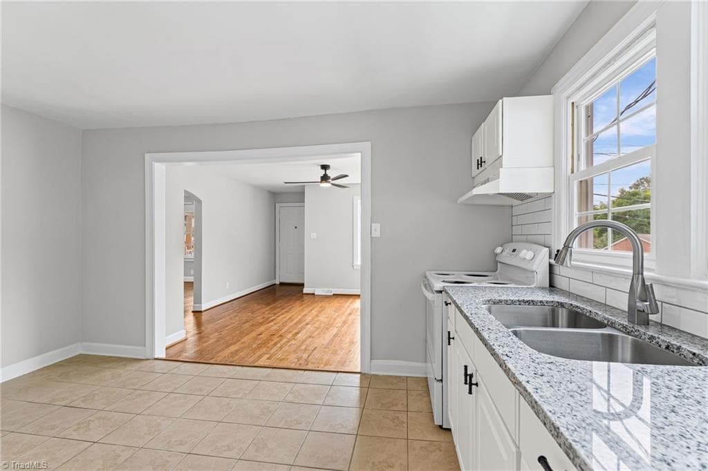 Stick/Site Built at 828 Ferrell Avenue, Winston-Salem NC 27101, Winston-Salem, photo 14 of 38