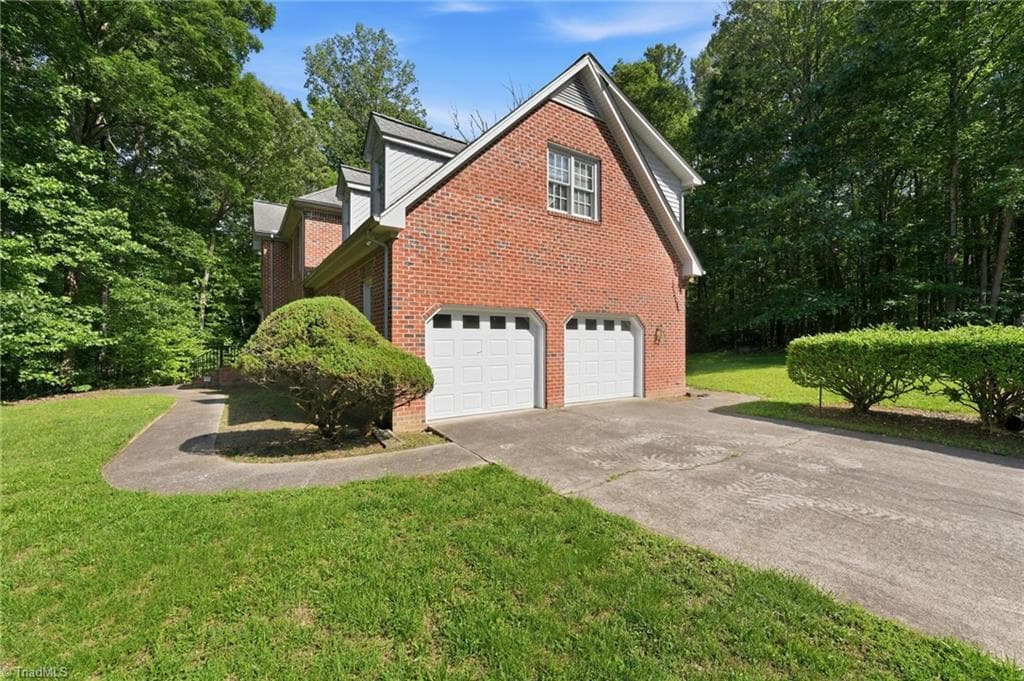 Stick/Site Built at 5401 Brekenwood Road, Pleasant Garden NC 27313, photo 26 of 50