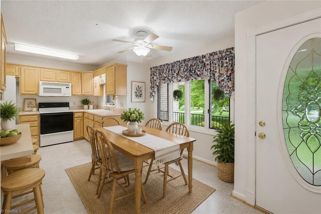 Stick/Site Built at 104 Willowbrook Drive, Thomasville NC 27360, photo 18 of 50
