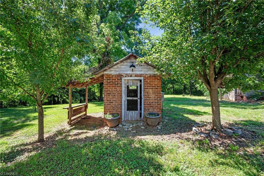 Stick/Site Built at 1028 Gladstone Road, Mocksville NC 27028, photo 22 of 28