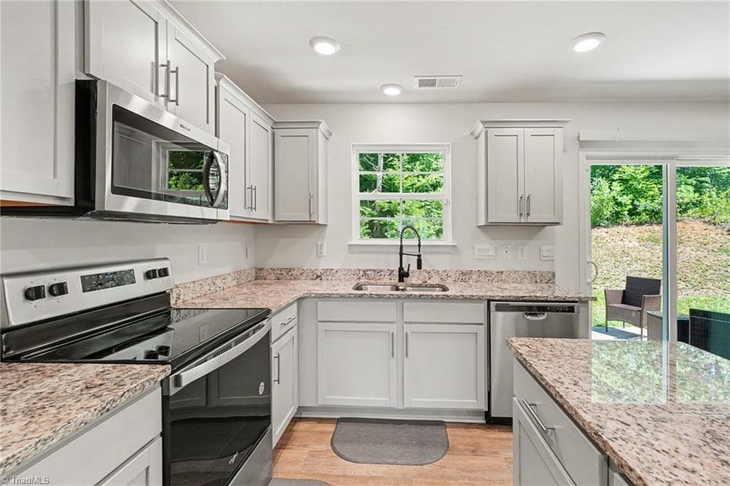 Stick/Site Built at 405 Gulliver Court, Greensboro NC 27405, photo 10 of 34