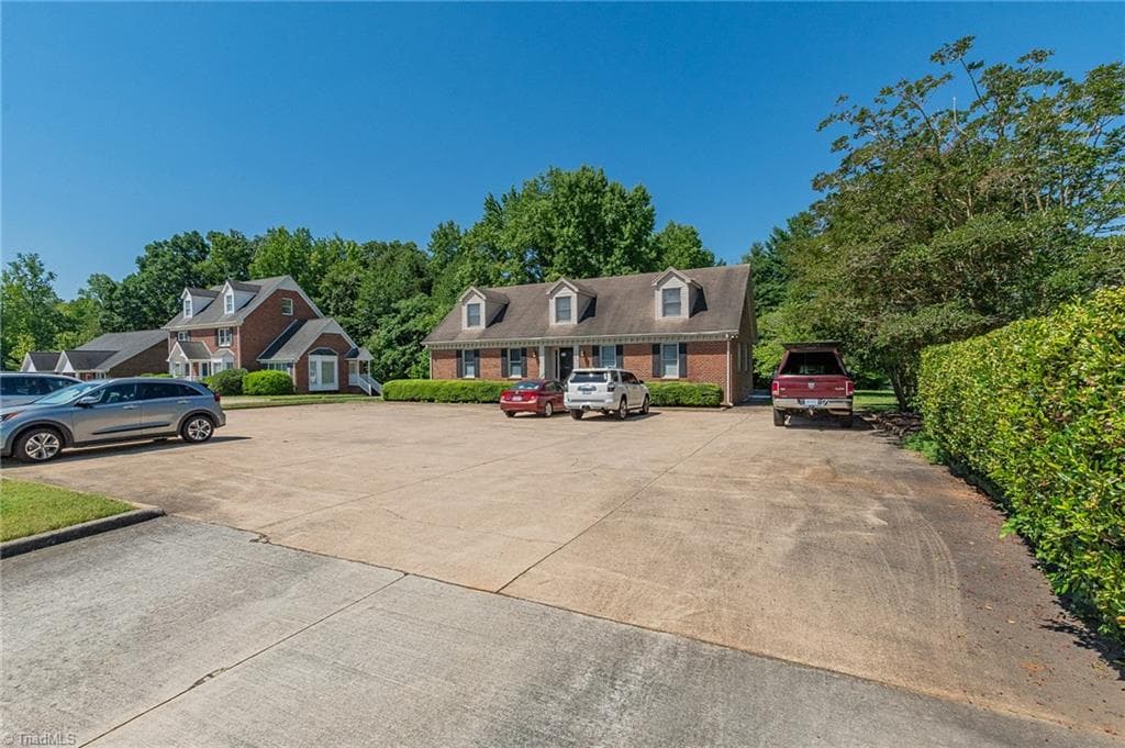Office at 1315 Freeway Drive, Reidsville NC 27320, photo 3 of 31