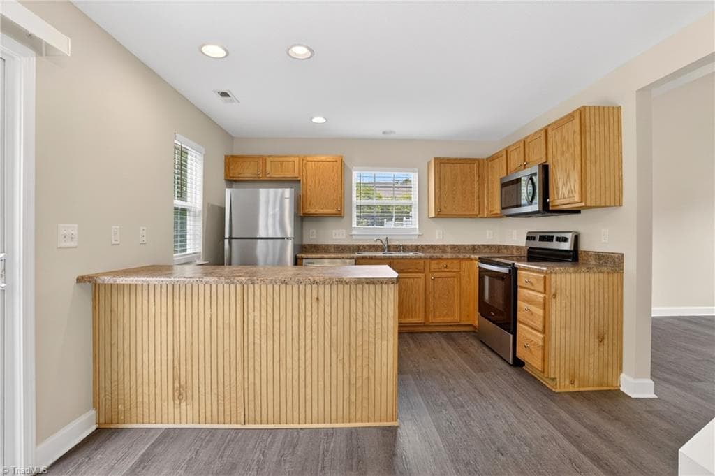 Stick/Site Built at 614 Grasswren Way, Greensboro NC 27409, photo 10 of 35