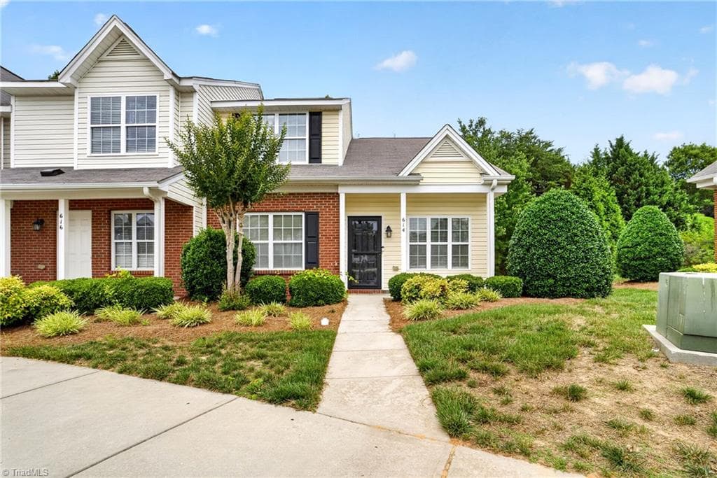 Stick/Site Built at 614 Grasswren Way, Greensboro NC 27409, photo 29 of 35