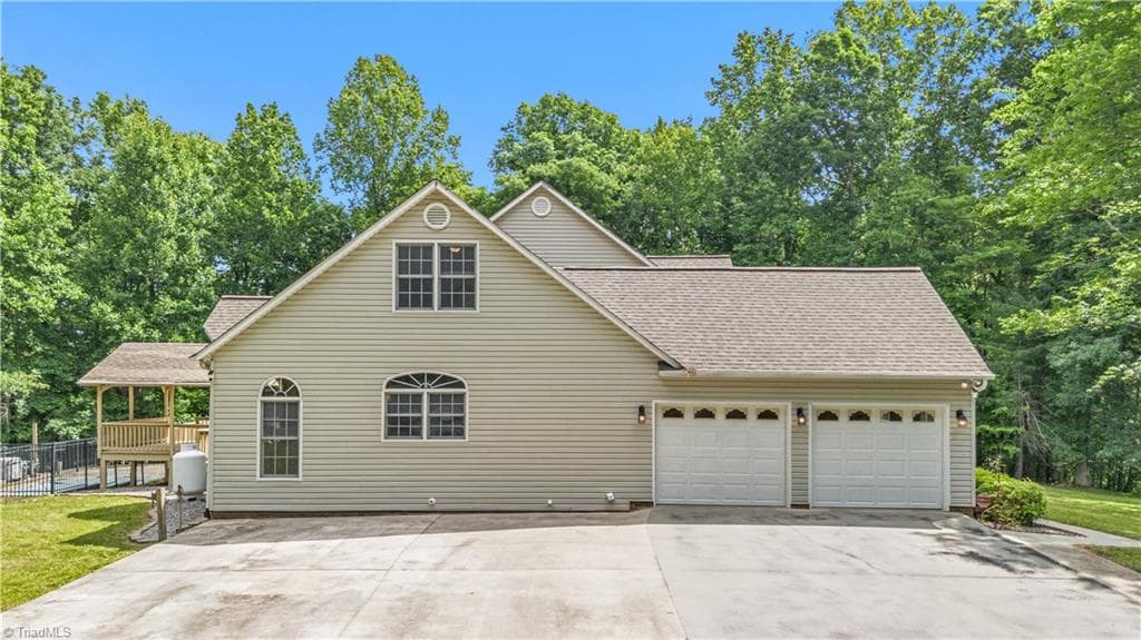 Stick/Site Built at 172 Blue Eller Lane, Moravian Falls NC 28654, photo 35 of 39