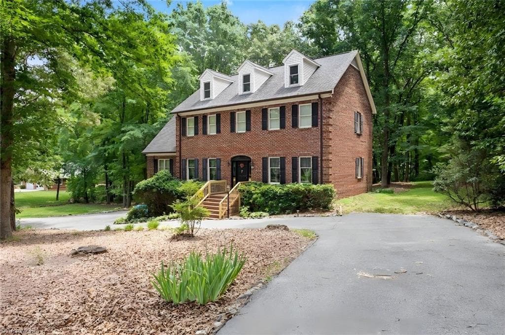 114 Willoughby Park Drive, High Point NC 27265