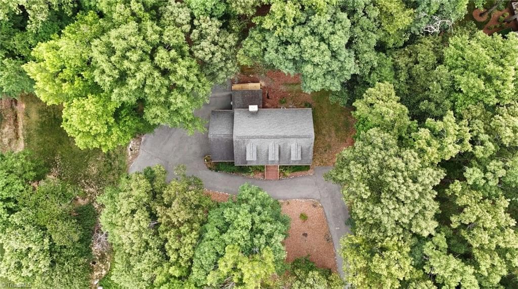 Stick/Site Built at 114 Willoughby Park Drive, High Point NC 27265, photo 48 of 50