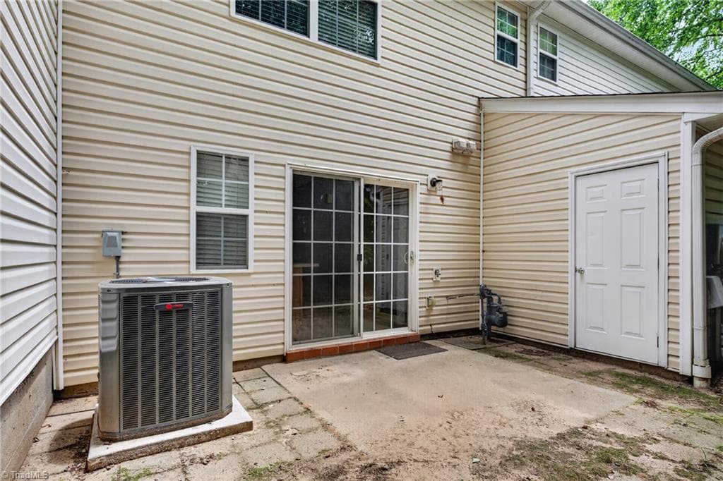 Stick/Site Built at 1935 Ray Alexander Drive, Greensboro NC 27410, photo 26 of 50