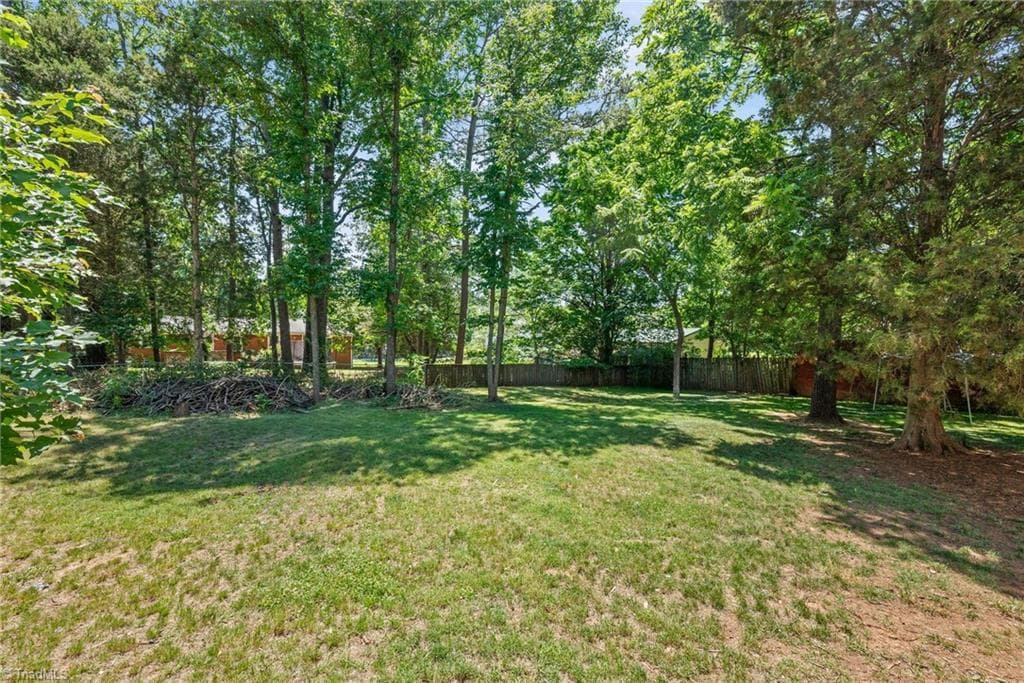 Stick/Site Built at 1111 5th Avenue, Lexington NC 27295, photo 5 of 35