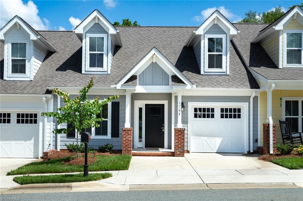 1744 OLD FIELDS Boulevard, Haw River NC 27258
