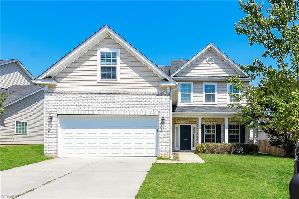 739 Breeders Cup Drive, Whitsett NC 27377