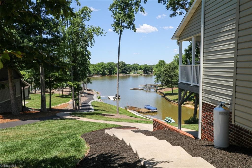 Stick/Site Built at 794 Riverwood Drive, Lexington NC 27292, Lexington, photo 5 of 40