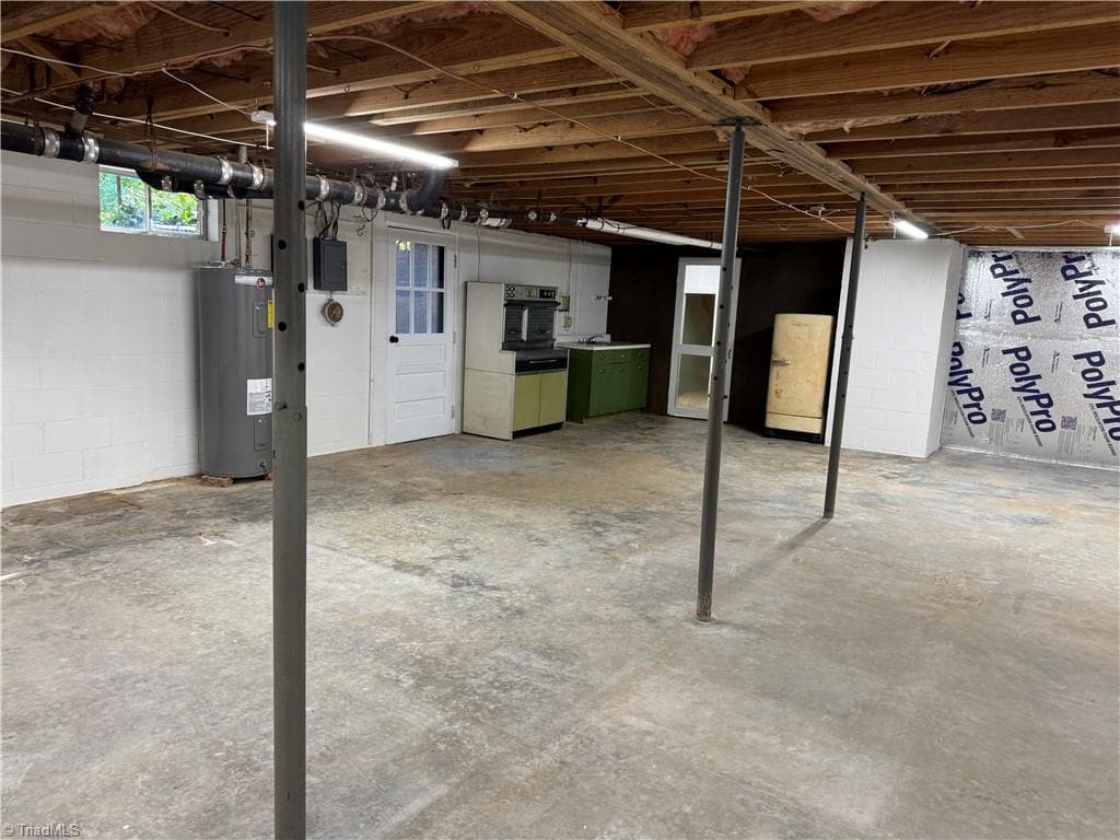Stick/Site Built at 268 Magnolia Avenue, Mocksville NC 27028, photo 49 of 50