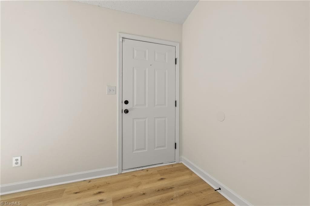 Stick/Site Built at 1210 Pearson Street, Greensboro NC 27406, photo 5 of 41