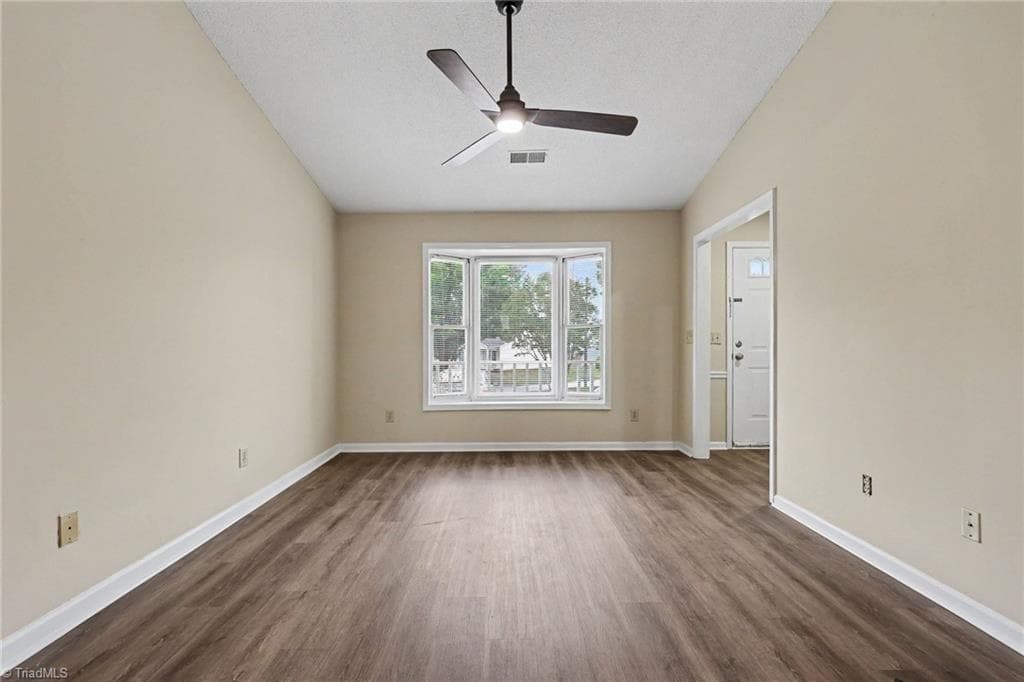 Stick/Site Built at 814 Guilford College Road # 182, Greensboro NC 27409, photo 6 of 19