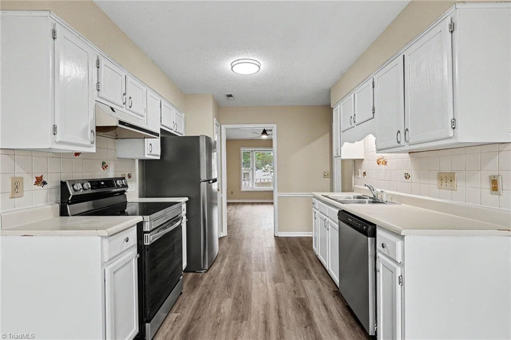 Stick/Site Built at 814 Guilford College Road # 182, Greensboro NC 27409, photo 7 of 19