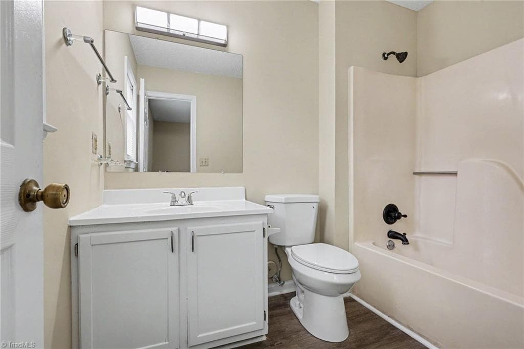 Stick/Site Built at 814 Guilford College Road # 182, Greensboro NC 27409, photo 15 of 19